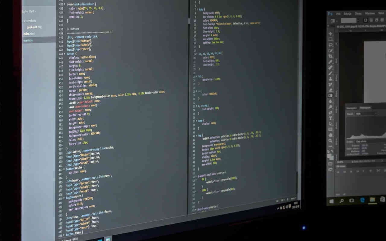 Jak wygląda praca programisty? Fakty i mity o branży IT - Serwislrc.pl